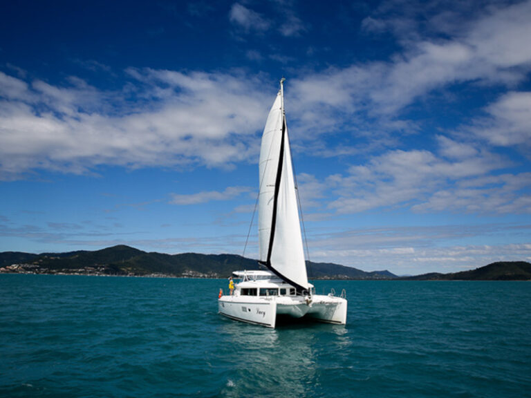 _0008_Portland Roads - Whitsundays - Boat Hire - Luxury-046